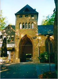 Statische Sicherungen durch Verankerungen und Injektionen